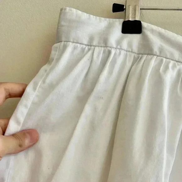 GAP White Flowy Airy Lattice Cutout A-Line Skirt, Minimalist Spring Skirt,Size 6 - Picture 8 of 16